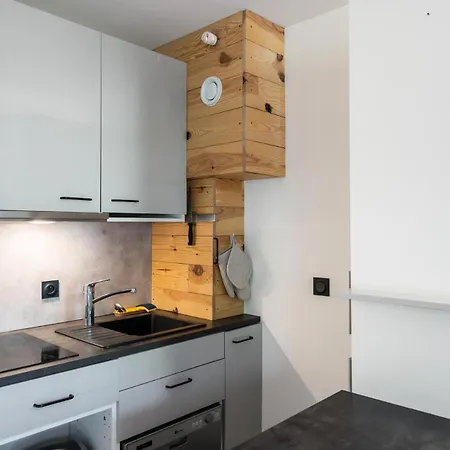 Les Lauzieres - 2 Pieces Pour 4 Personnes 504 Apartment